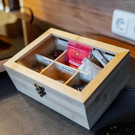 Arvia Living - In Altmuenster, Zentrale Lage, 7 Min Gehweg Zum Traunsee, Kueche, Gratis Parkplatz & Wlan *