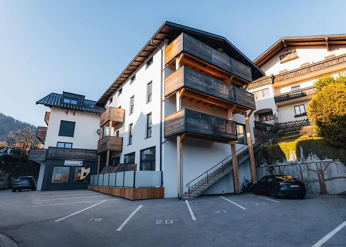 Apartmán Arvia Living - In Altmuenster, Zentrale Lage, 7 Min Gehweg Zum Traunsee, Kueche, Gratis Parkplatz & Wlan