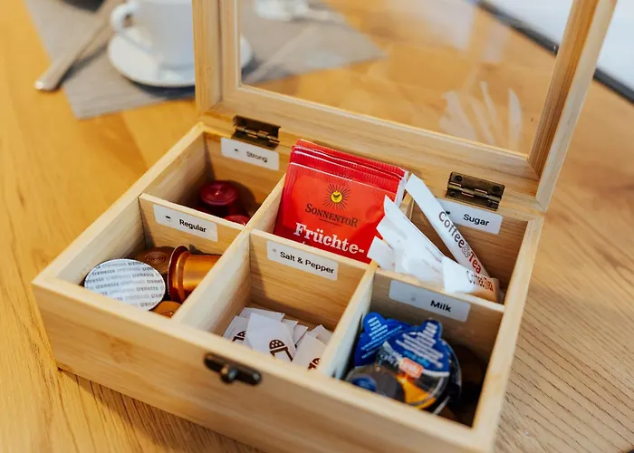 Arvia Living - In Altmuenster, Zentrale Lage, 7 Min Gehweg Zum Traunsee, Kueche, Gratis Parkplatz & Wlan Διαμέρισμα