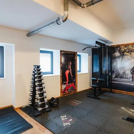 Appartement Arvia Living - In Altmuenster, Zentrale Lage, 7 Min Gehweg Zum Traunsee, Kueche, Gratis Parkplatz & Wlan *